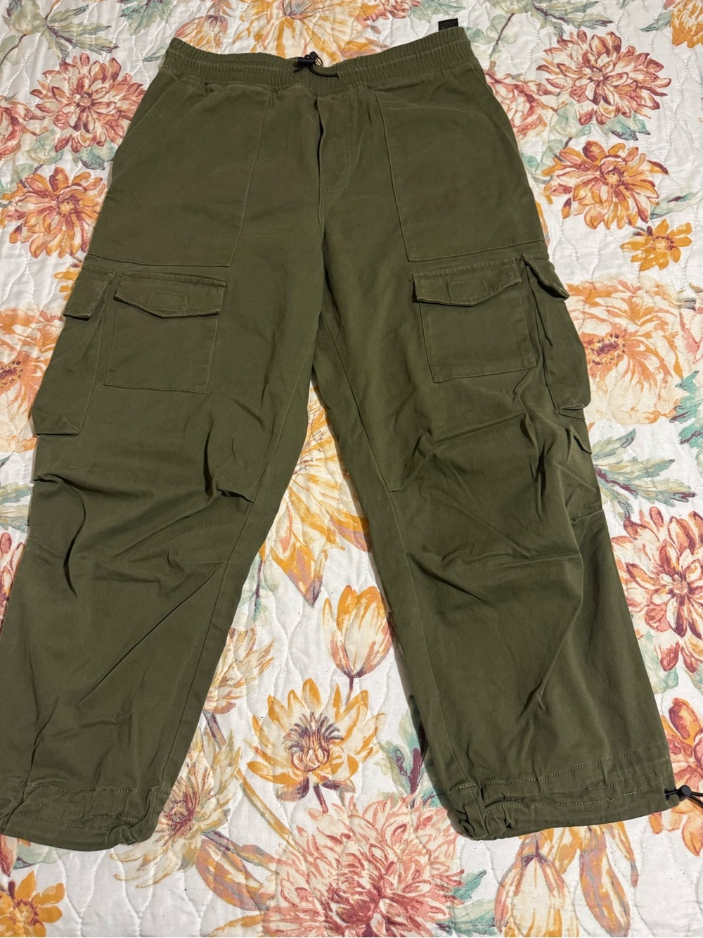 Woman’s Olive Cargo Pants - Lightweight Utility Trousers